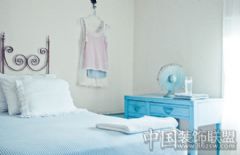 一个人的卧室 温馨舒适现代风格卧室