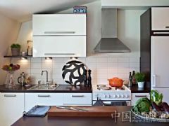 80后白领小资的复式阳光房现代厨房装修图片