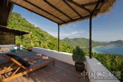 现代泰式风格海滩别墅混搭阳台装修图片