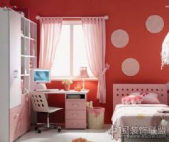 美女卧室床上美景现代儿童房装修图片