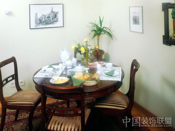 古典餐厅装修图片