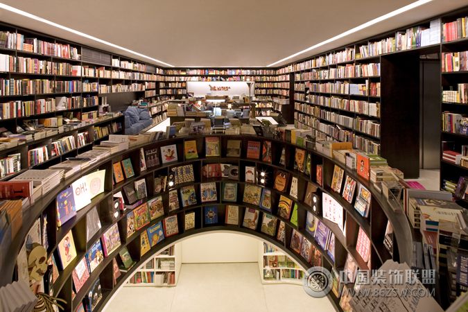 超酷书店设计风格-书店装修图片