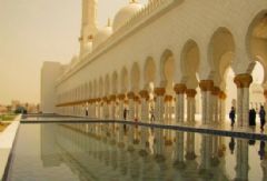 用黄金打造全球最奢华的清真寺欧式风格会所