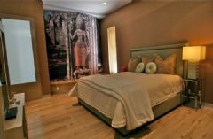实用性和美感并存的好莱坞别墅欧式卧室装修图片