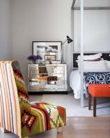 休闲别墅的活力色彩混搭现代卧室装修图片
