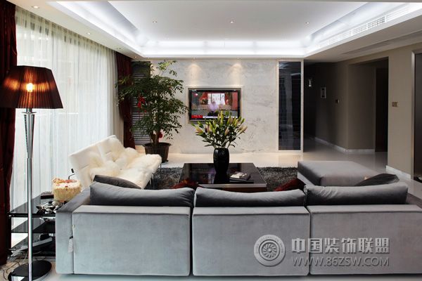 现代客厅装修图片