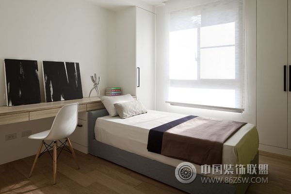 简约卧室装修图片