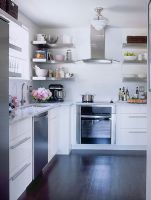 经典家设计风格现代厨房装修图片