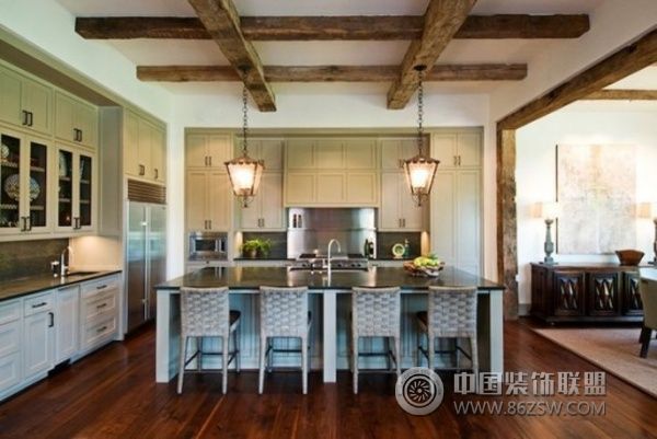 现代厨房装修图片