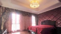 雅致大气的古典欧式别墅装修混搭卧室装修图片
