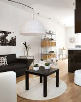 50平米橙色与黑白的和谐搭配简约客厅装修图片