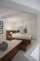 纽约设计师对杂乱阁楼的空间改造简约卧室装修图片