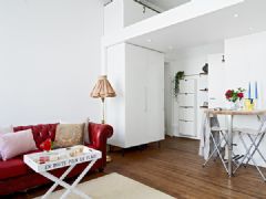 22平米智慧窝居 厨房楼梯的巧搭配现代客厅装修图片