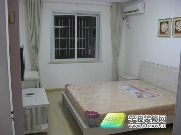 简约卧室装修图片