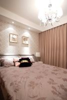 89平米经典户型完美布局 细品时尚婚房现代卧室装修图片
