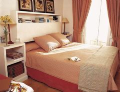 经典卧室床头设计现代卧室装修图片