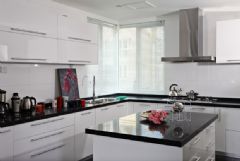 164平米黑白灰三色时尚搭配现代厨房装修图片