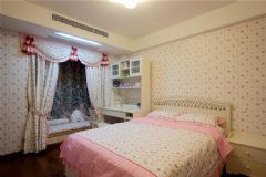 150平米现代婚房现代卧室装修图片