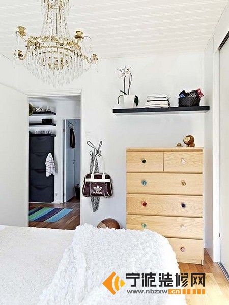 简约卧室装修图片