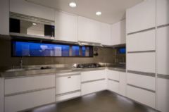 空间完美质感大户型简约厨房装修图片