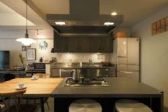 60㎡小户型搭配 小空间做到紧凑有序现代厨房装修图片