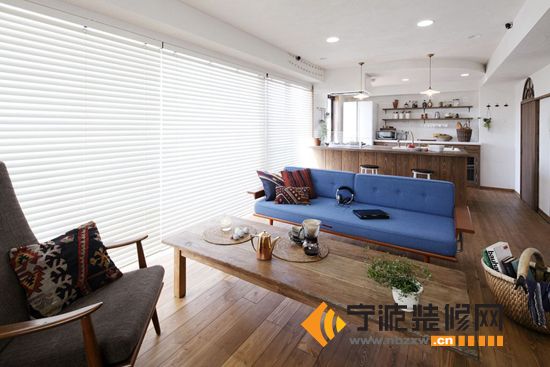 简约客厅装修图片