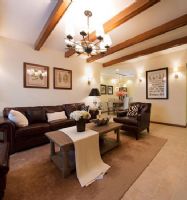 165平美式实木风情公寓美式客厅装修图片