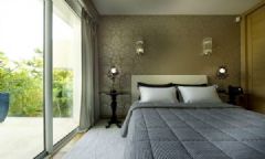 法国奢华别墅现代卧室装修图片