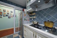 138平地中海三口之家地中海厨房装修图片