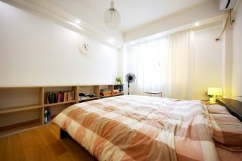 100平日式清新婚房现代卧室装修图片