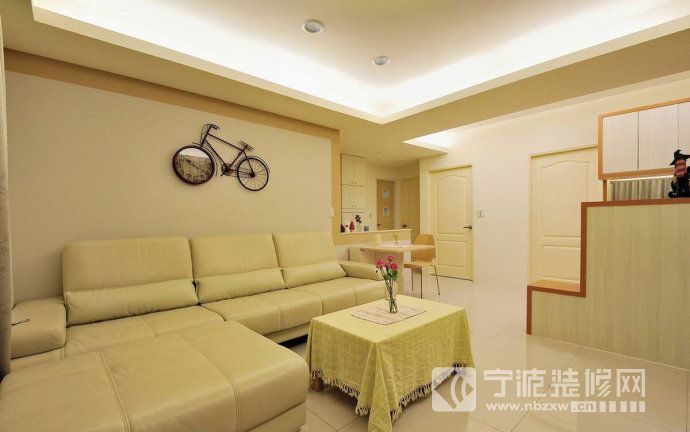 简约客厅装修图片