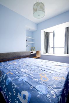 维科上院现代卧室装修图片