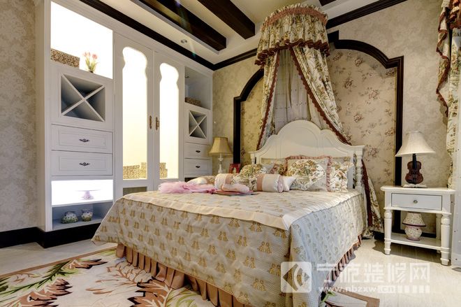 古典卧室装修图片