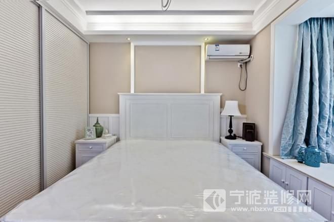 简约卧室装修图片