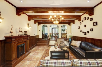 260平美式复式演绎豪华美家美式客厅装修图片