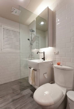92平美式乡村两居室装修案例欣赏美式卫生间装修图片