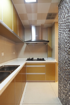 95平米现代简约两房改三房现代厨房装修图片
