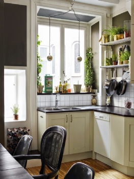 野性风格家居就这么设计 波普风来袭现代厨房装修图片