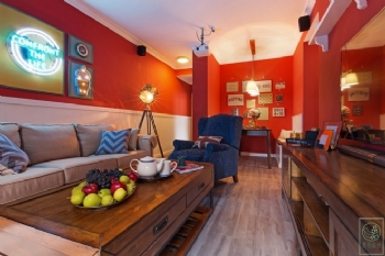 60平红色混搭设计案例欣赏混搭客厅装修图片