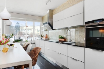 87平米温馨舒适斯德哥尔摩三居现代厨房装修图片