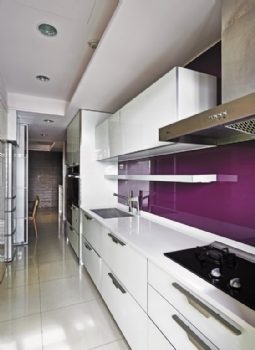 99平米紧凑三居装修效果图美式厨房装修图片