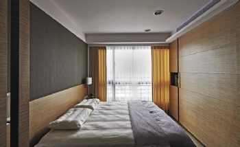 99平米紧凑三居装修效果图美式卧室装修图片