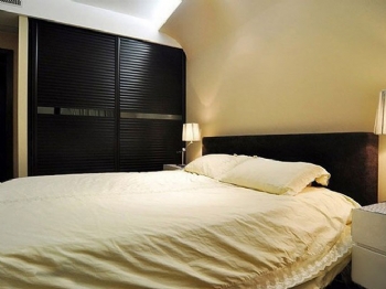 90平米低调奢华二居室装修效果图古典风格卧室
