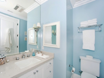 一居室浅蓝混搭 撞出居家活力简约卫生间装修图片