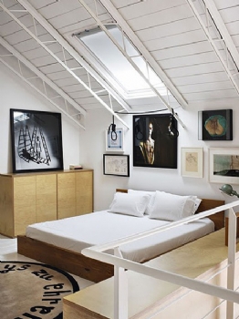 白色简约格调家 重实用更重品质简约卧室装修图片