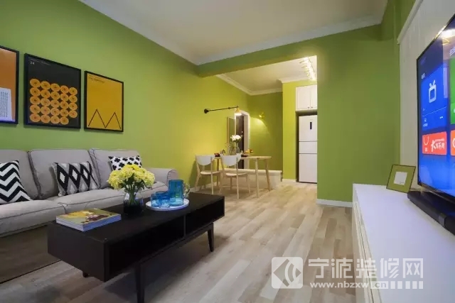 简约客厅装修图片