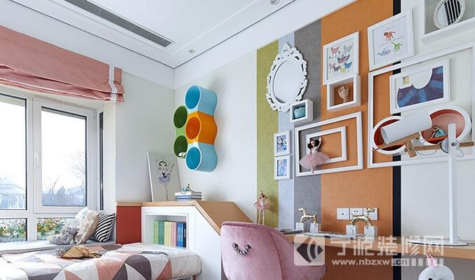 现代卧室装修图片