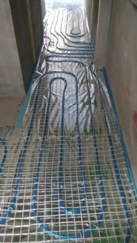 保利印江南地暖安装实景图现代风格客厅