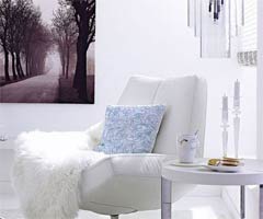 白色沙发搭出精致小户型