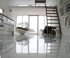 屋顶花园上的摩登豪华船屋